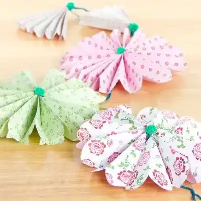 Paper Fan Hanging Decoration craft activity