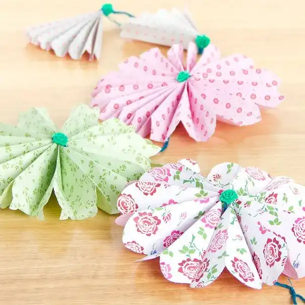 Paper Fan Hanging Decoration craft activity