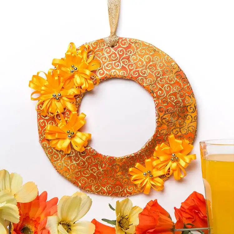 Sparkly Wreath craft activity