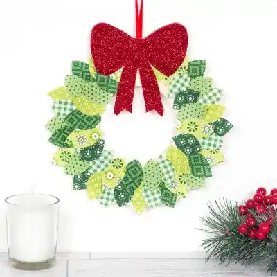 Wooden Wreath craft activity