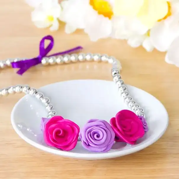 Rose Necklace craft activity