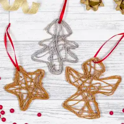 Christmas Yarn Decorations craft activity