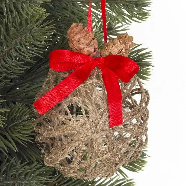 Twine Bauble craft activity
