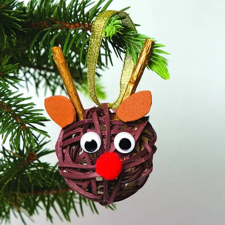 Reindeer Christmas Bauble craft activity
