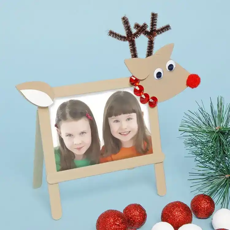 Reindeer Photo Frame craft activity