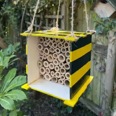Bumble Bee Hotel craft activity