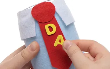 Shirt Pen Pot step image