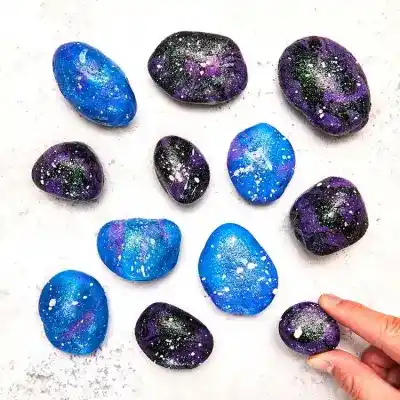 Paint Pour Space Rocks craft activity