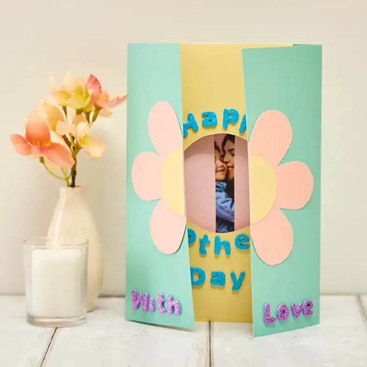 Secret Photo Card  craft activity