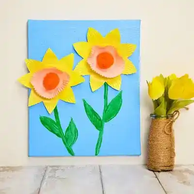 Cupcake Case Daffodils craft activity