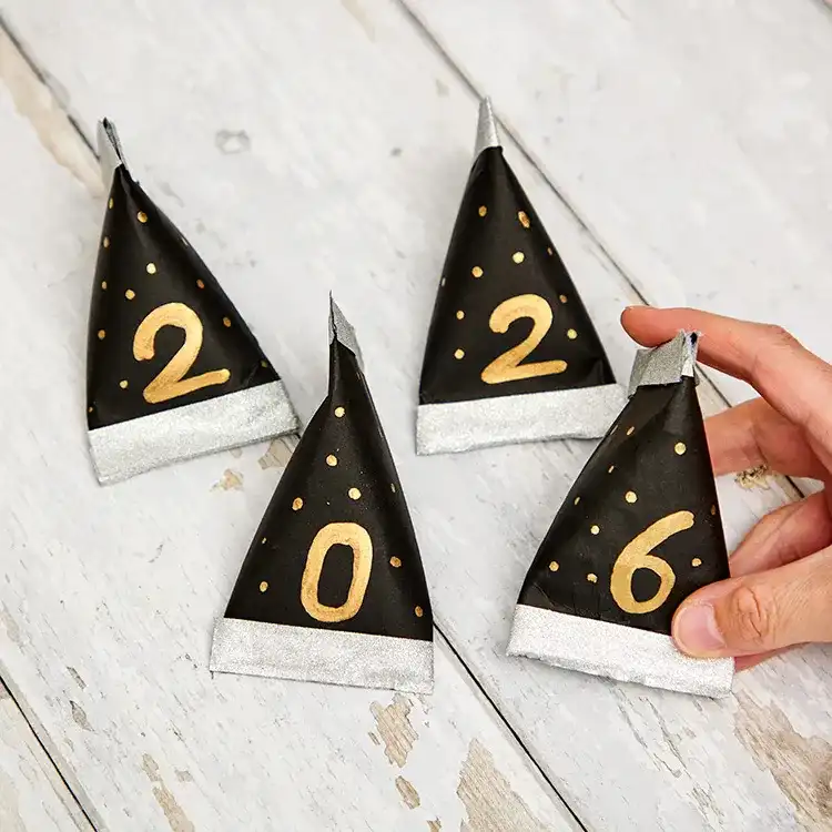 New Year’s Eve Music Makers craft activity